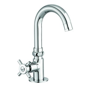 Pillar Tap Swivel with Pipe Spout